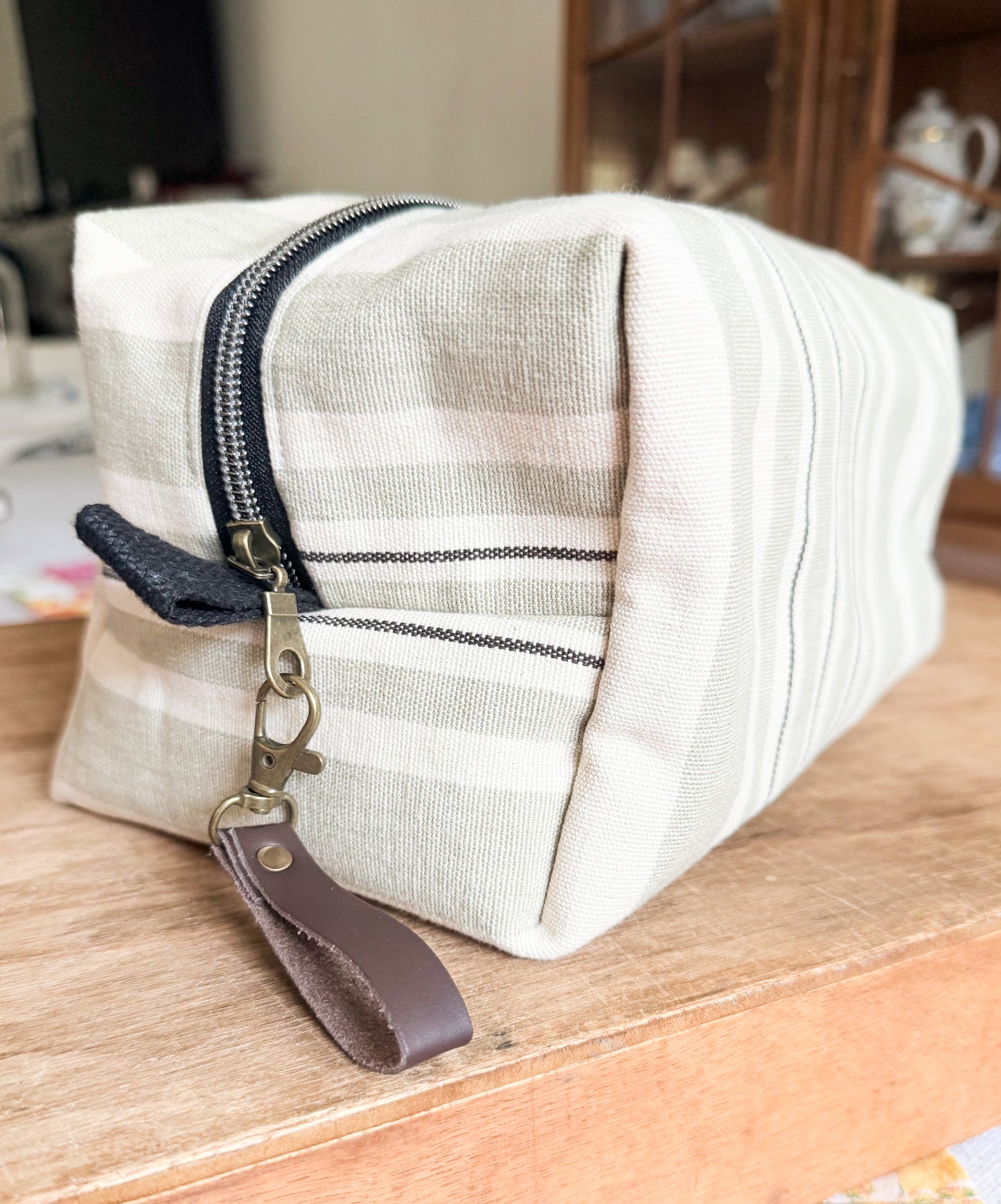Saddle & Stitch Carry All Bag